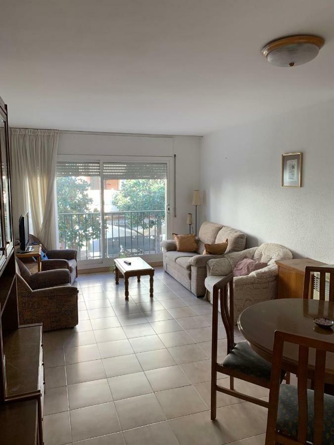 Apartamento Cambrilsfornia Daire Dış mekan fotoğraf